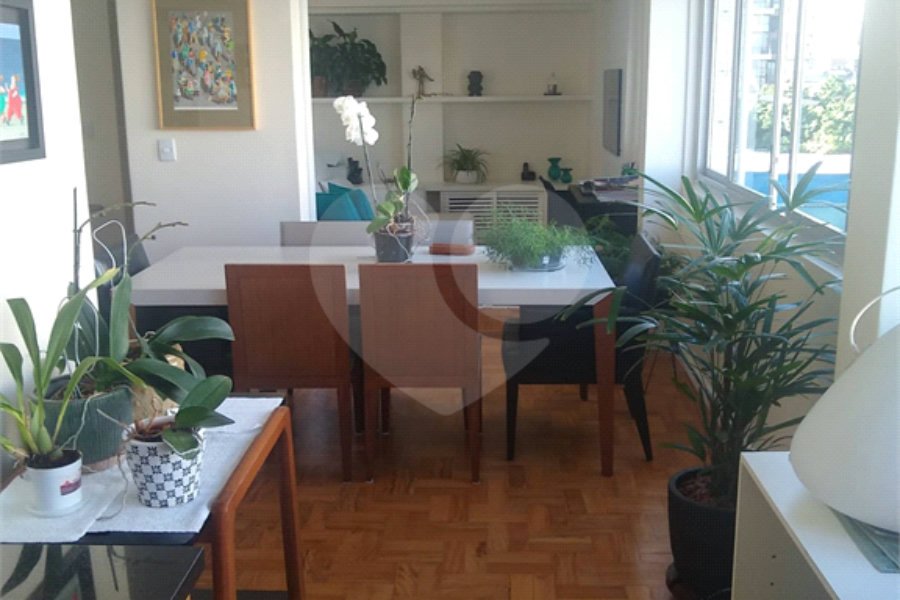 Apartamento à venda com 2 quartos, sendo 1 suíte, em Jardim América, São Paulo, SP