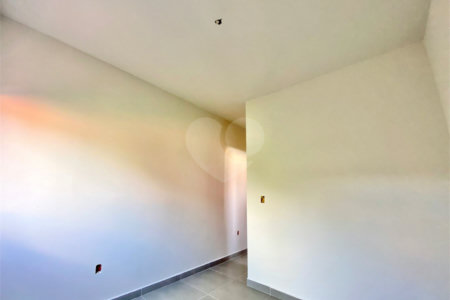 Casa à venda com 2 quartos, sendo 1 suíte,  em Vila Nastri, Itapetininga, SP