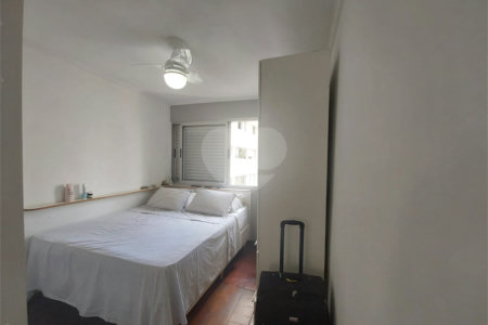 Apartamento à venda com 3 quartos, sendo 1 suíte, em Vila Cordeiro, São Paulo, SP