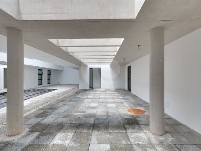 Casa à venda com 3 suítes no condomínio Residencial Heron 140, São Paulo - SP