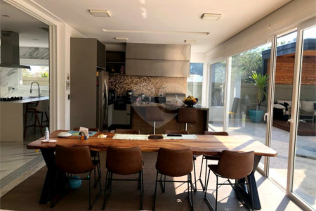 Casa à venda com 3 suítes em São Paulo II, Cotia, SP