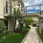 Casa à venda com 3 quartos, sendo 2 suítes, no condomínio Townhouse Village Morumbi, São Paulo - SP