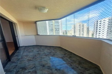 Apartamento à venda com 2 quartos, sendo 1 suíte, em Vila Andrade, São Paulo, SP