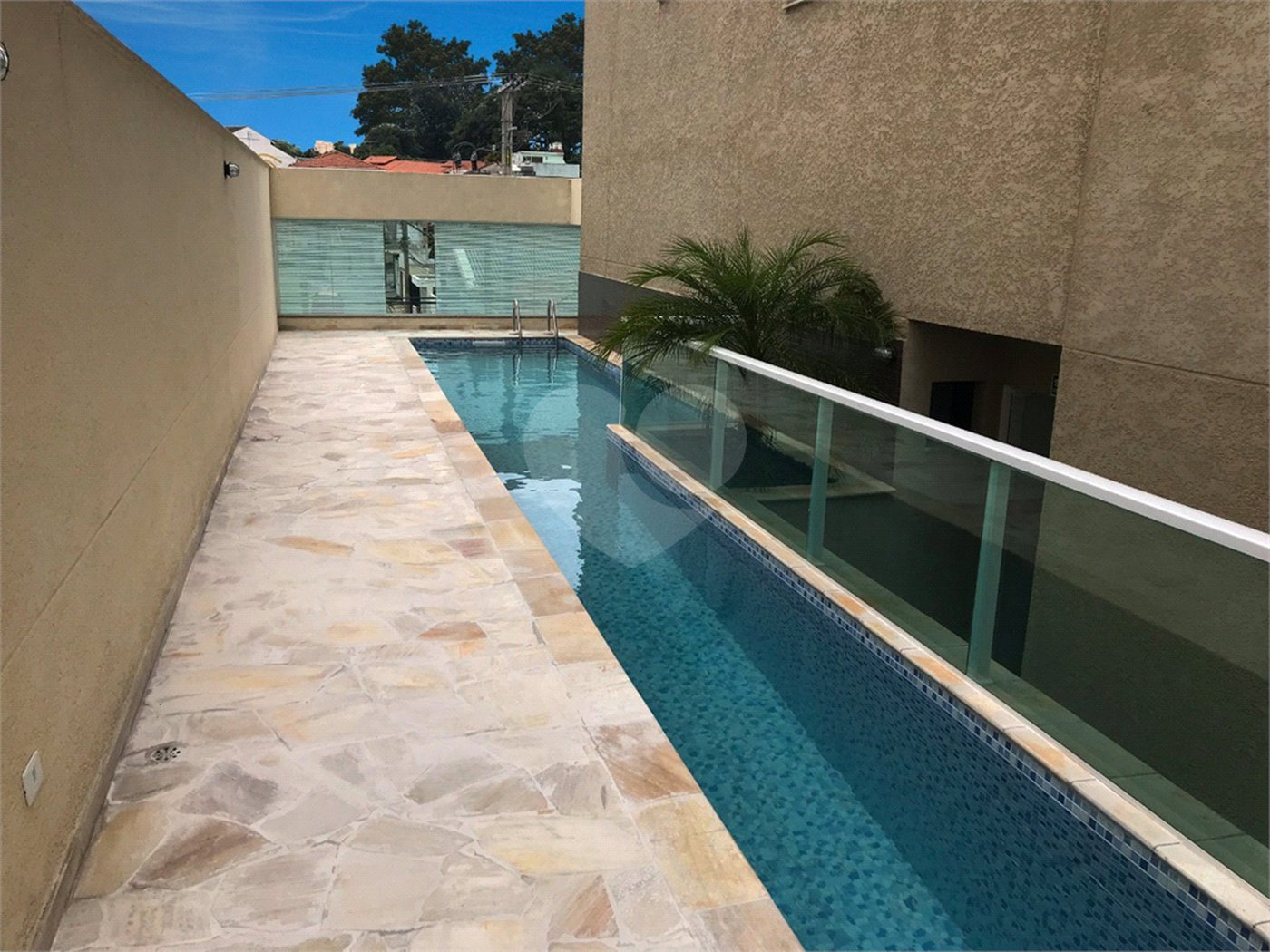 Apartamento à venda com 2 quartos, sendo 1 suíte, em Vila Galvão, Guarulhos, SP