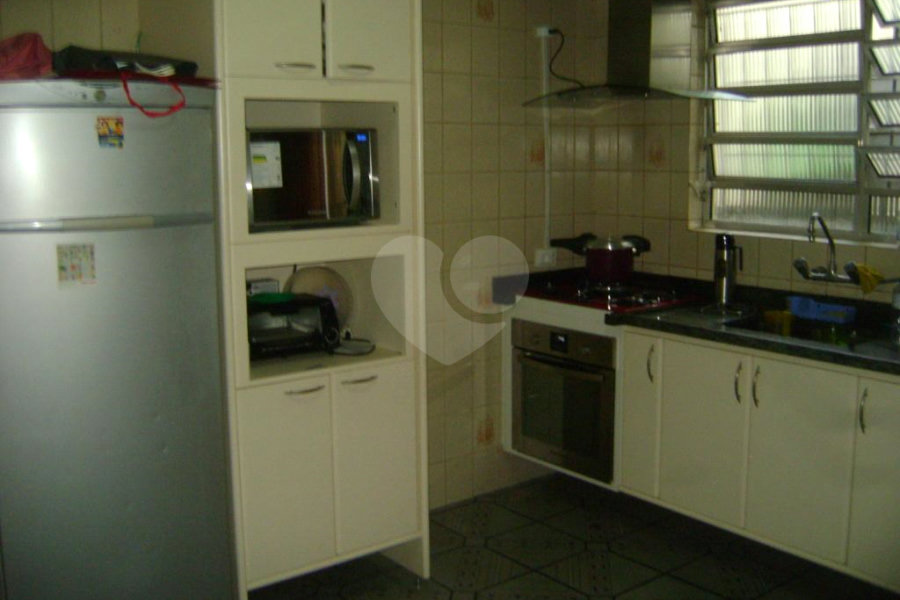 Casa à venda com 3 quartos, sendo 1 suíte, em Morumbi, São Paulo, SP