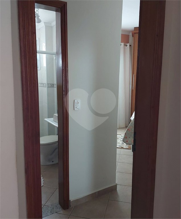 Apartamento à venda com 2 quartos, sendo 1 suíte,  em Vera Cruz, Mongaguá, SP