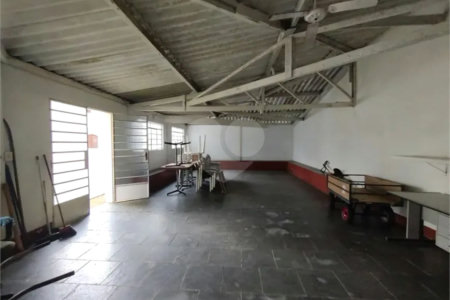Casa de Vila à venda com 3 quartos, sendo 1 suíte,  em Jardim Esmeralda, São Paulo, SP