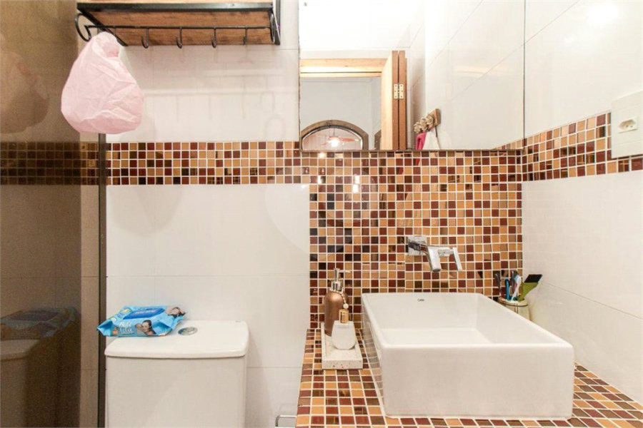 Sobrado à venda com 3 quartos, sendo 1 suíte, em Vila Medeiros, São Paulo, SP