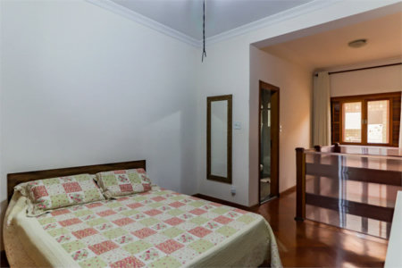 Casa Térrea à venda com 4 suítes em Alto da Lapa, São Paulo, SP