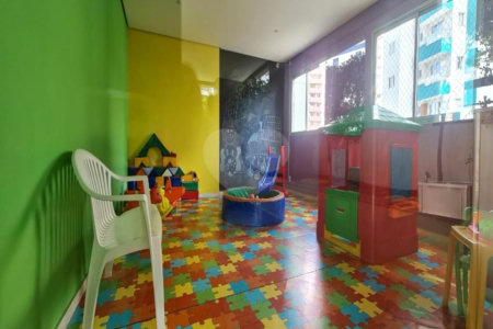 Apartamento à venda com 3 quartos, sendo 1 suíte,  em Vila Gilda, Santo André, SP