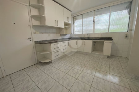 Apartamento à venda com 2 quartos em Alto da Boa Vista, São Paulo, SP