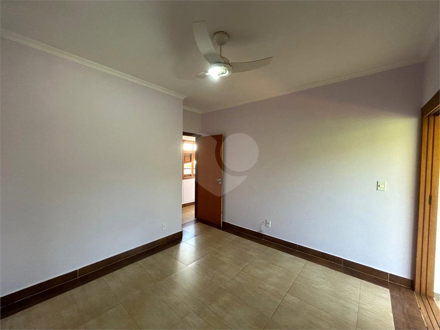 Casa à venda com 3 quartos, sendo 1 suíte, em Shamballa Village, Itu, SP