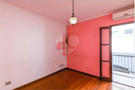 Casa à venda com 3 quartos, sendo 1 suíte,  em Jardim do Mar, São Bernardo do Campo, SP