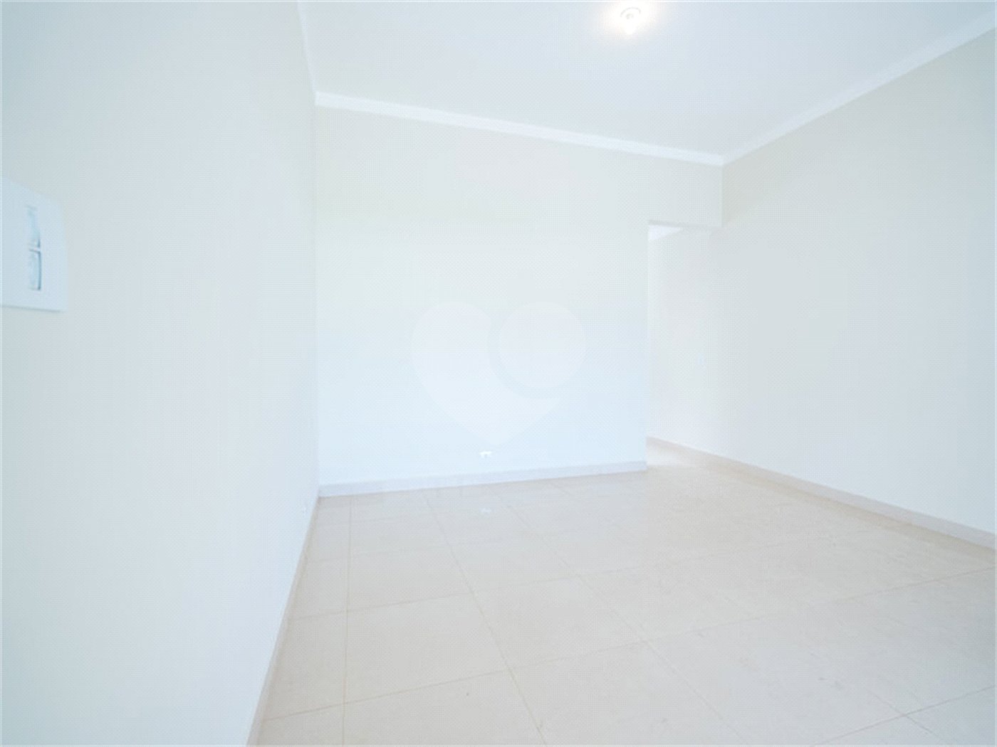 Casa à venda com 5 suítes no condomínio Lagos D´icaraí, Salto - SP