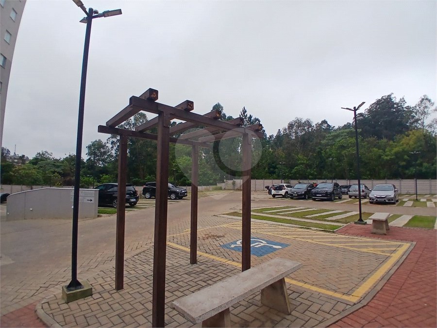 Apartamento à venda com 2 quartos, sendo 1 suíte, em Chácaras Manão, Mairinque, SP