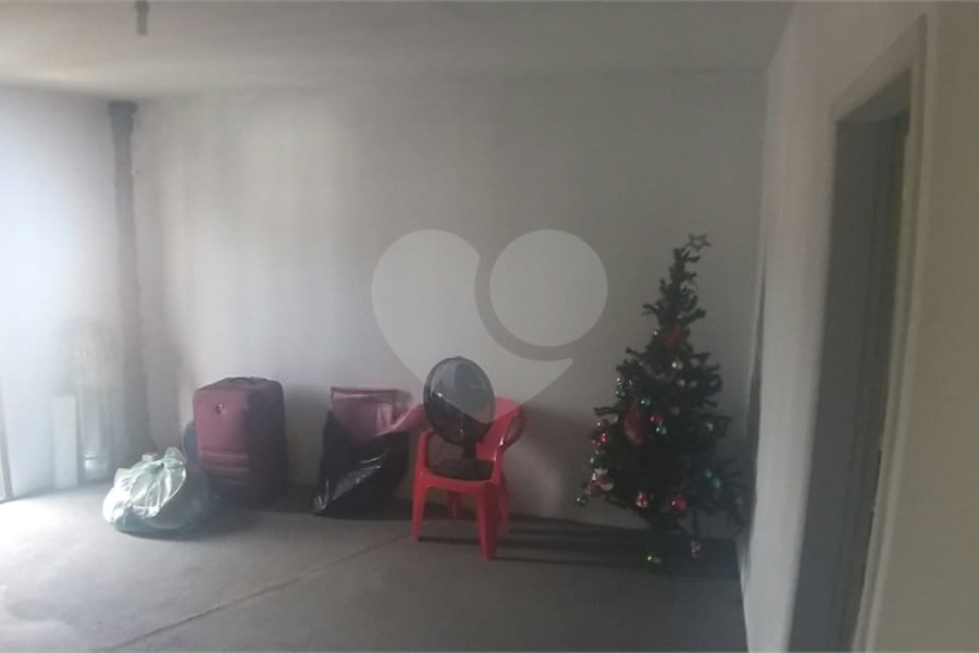 Sobrado à venda com 5 quartos, sendo 4 suítes, em Parada Inglesa, São Paulo, SP