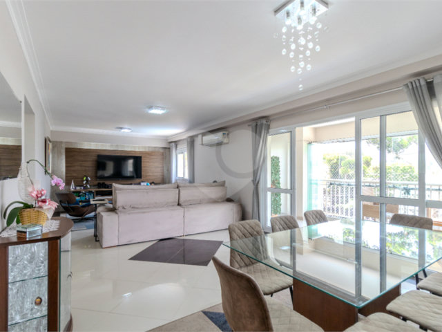 Apartamento à venda com 3 suítes em Campo Grande, São Paulo, SP