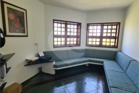 Chácara à venda com 4 quartos, sendo 2 suítes, em Parque Valinhos, Valinhos, SP