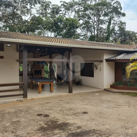 Casa Térrea à venda com 3 quartos, sendo 1 suíte,  em Taiaçupeba, Mogi das Cruzes, SP