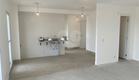 Apartamento à venda com 2 suítes em Santo Amaro, São Paulo, SP