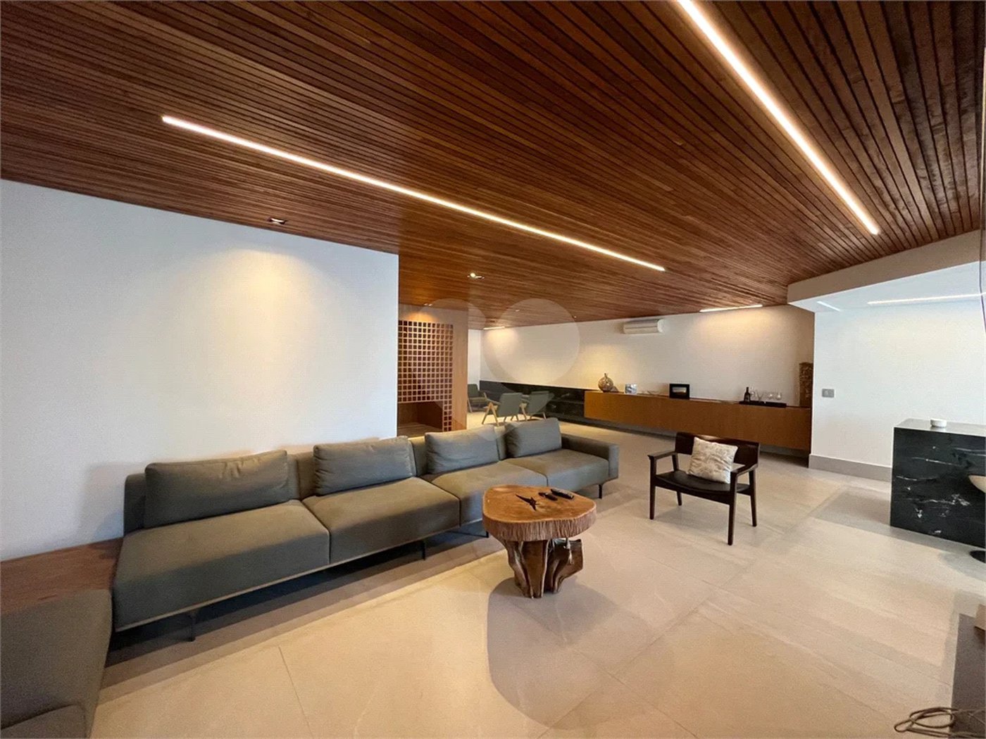 Apartamento à venda ou para alugar com 4 suítes em Santana, São Paulo, SP