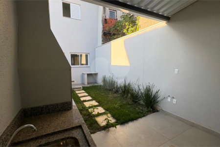 Casa de Vila à venda com 2 suítes em Jardim São Paulo, Sorocaba, SP