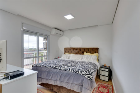 Apartamento à venda com 4 quartos, sendo 2 suítes, em Santo Amaro, São Paulo, SP