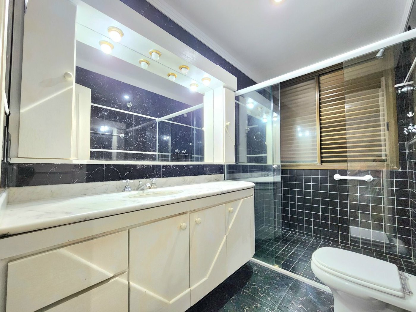 Apartamento com 3 dormitórios, 175 m² - venda por R$ 2.190.000,00 ou aluguel por R$ 9.900,00/mês - Gonzaga - Santos/SP