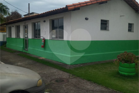 Apartamento à venda com 2 quartos em Santíssimo, Rio de Janeiro, RJ