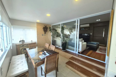 Apartamento à venda com 4 quartos, sendo 3 suítes, em Água Fria, São Paulo, SP