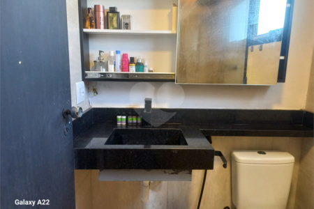 Apartamento à venda ou para alugar com 2 suítes em Alto da Lapa, São Paulo, SP