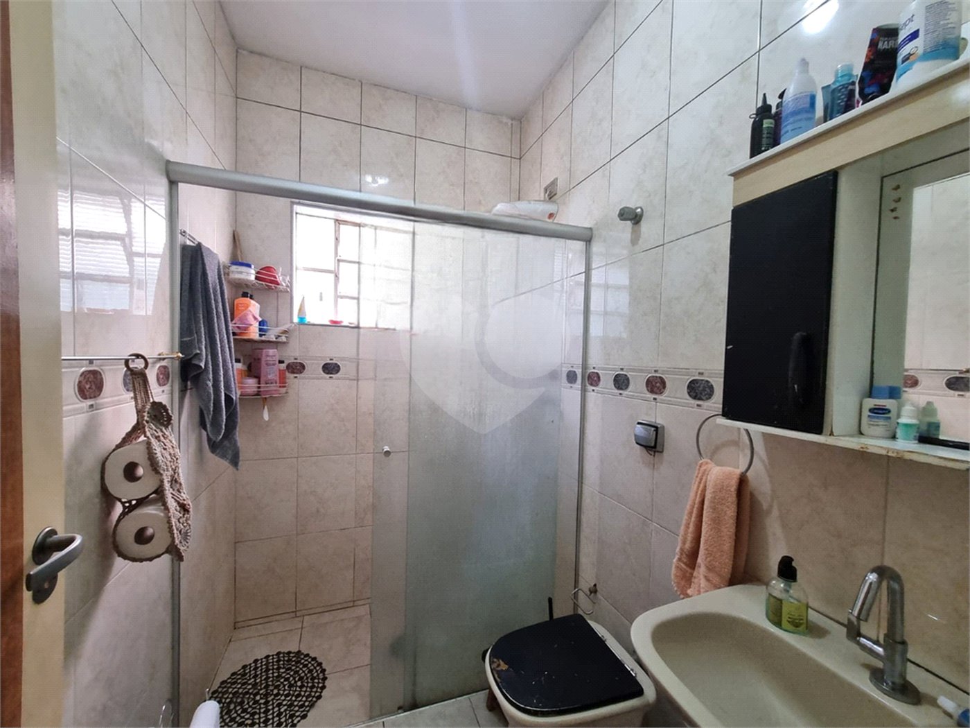 Casa à venda com 4 quartos, sendo 1 suíte,  em Jardim Guarujá, Sorocaba, SP