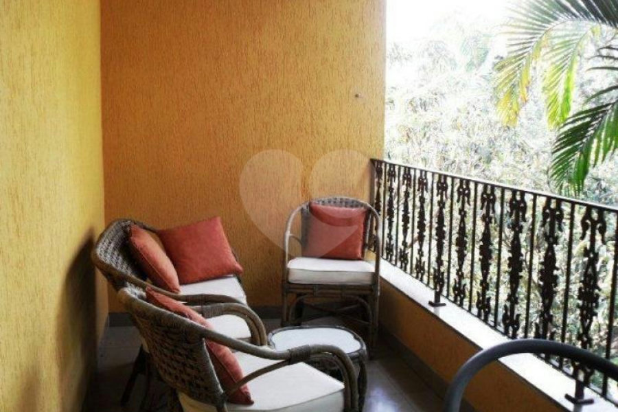Sobrado à venda com 4 suítes em Jardim Floresta, São Paulo, SP
