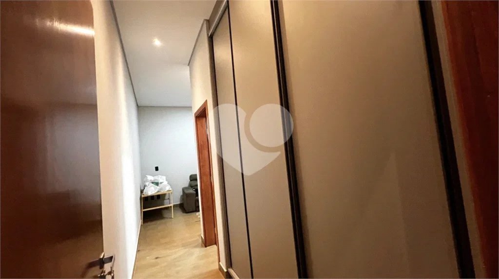 Casa térrea com 3 amplas suítes, á venda no Condomínio Morada do Engenho em Piracicaba/SP.