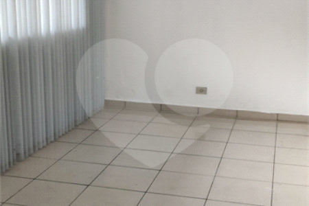 Casa à venda com 3 quartos, sendo 1 suíte,  em Alto Ipiranga, Mogi das Cruzes, SP