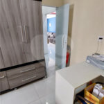Casa à venda com 4 quartos, sendo 2 suítes, no condomínio Vivendas do Mendanha, Rio de Janeiro - RJ