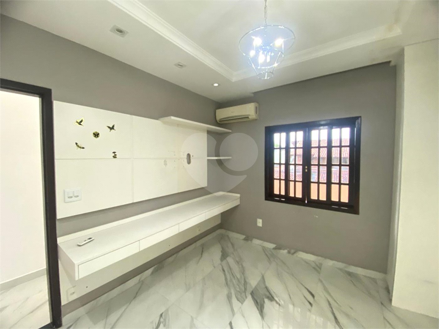 Casa à venda com 4 quartos, sendo 1 suíte, em Inhoaíba, Rio de Janeiro, RJ
