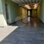 Sobrado à venda com 4 quartos em Vila Correa, Ferraz de Vasconcelos, SP