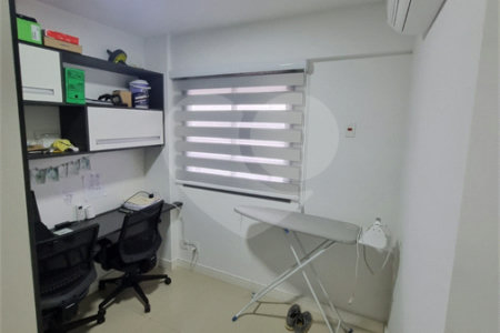 Apartamento à venda com 4 quartos, sendo 1 suíte, em Campo Grande, Rio de Janeiro, RJ