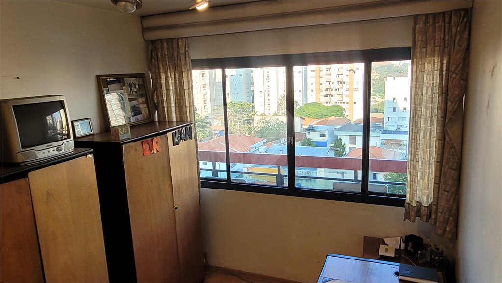 Apartamento à venda com 4 quartos, sendo 1 suíte, em Sumaré, São Paulo, SP