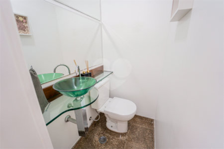Apartamento à venda com 3 quartos, sendo 1 suíte, em Vila Mascote, São Paulo, SP