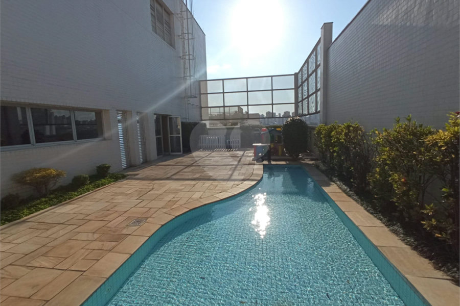 Flat à venda com 1 quarto em Santana, São Paulo, SP