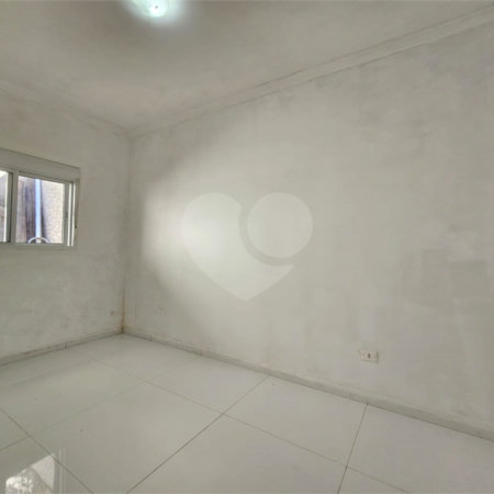 Casa Térrea à venda com 3 quartos, sendo 1 suíte,  em Villa Di Cesar, Mogi das Cruzes, SP