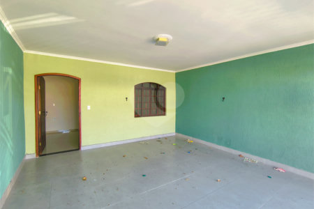 Sobrado à venda com 3 quartos, sendo 1 suíte,  em Jardim Alice, Indaiatuba, SP