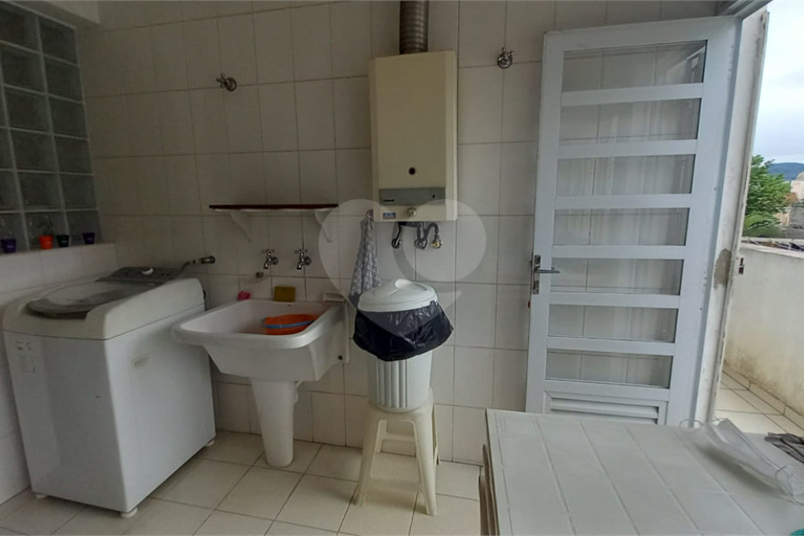 Sobrado à venda com 5 quartos em Tremembé, São Paulo, SP