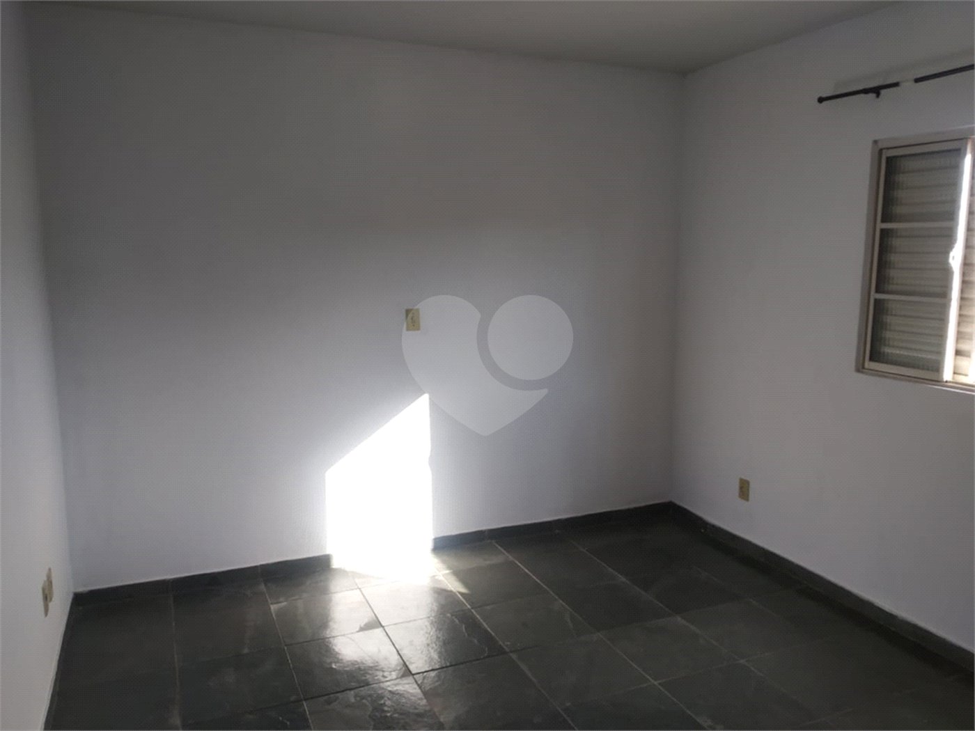 Apartamento à venda com 2 quartos em Vila Homero, Indaiatuba, SP
