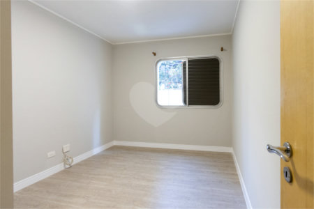 Apartamento à venda com 3 quartos, sendo 1 suíte, em Perdizes, São Paulo, SP