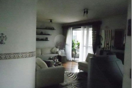 Apartamento à venda com 3 quartos, sendo 1 suíte, em Vila Andrade, São Paulo, SP