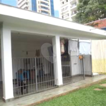 Casa à venda com 3 quartos em Campo Belo, São Paulo, SP
