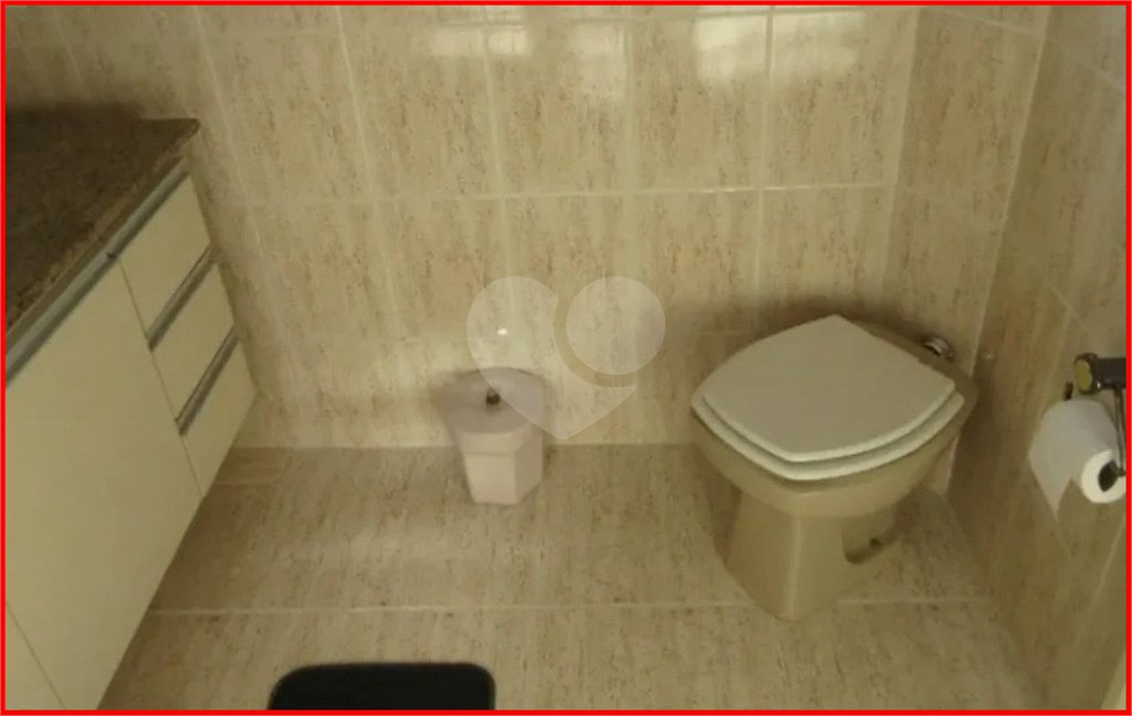 Sobrado à venda com 4 quartos, sendo 1 suíte,  em Alto da Lapa, São Paulo, SP
